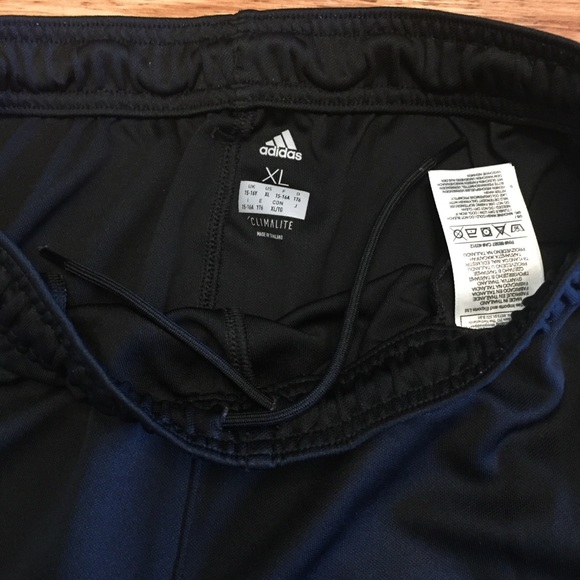 COPY - Women’s adidas XL football/soccer track pants - Picture 4 of 5